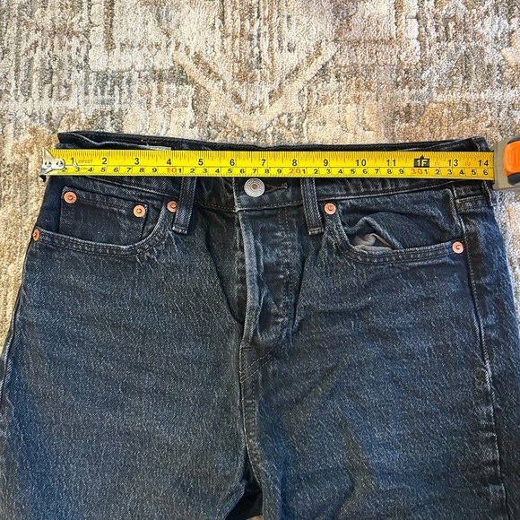 Levi's Wedgie Fit Icon Black Jeans - Picture 8 of 8